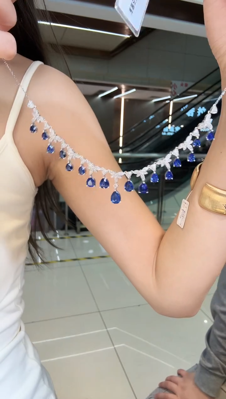 项链蓝宝石铂Pt950镶嵌7.60ct