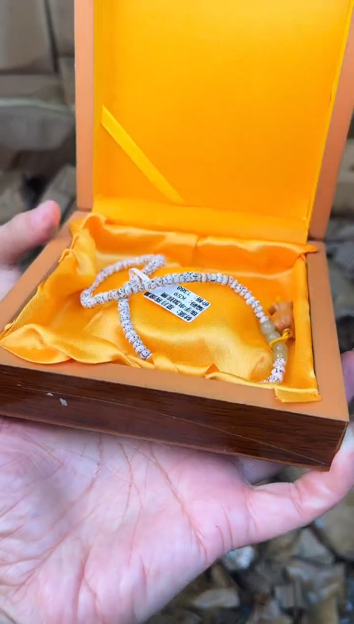 手串立夏甄选福利闪购商品无礼盒