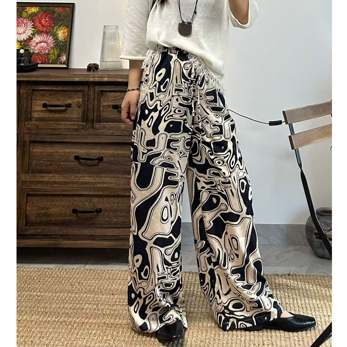 xiaoyu深圳小渔家直筒裤缎面光滑舒服老钱风显瘦裤子