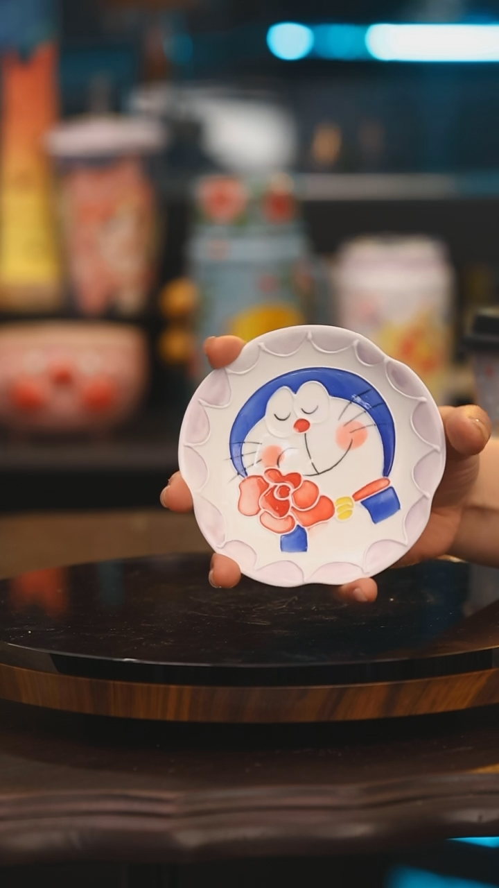 【闪购商品】摆件景德镇设计师釉下彩绘陶瓷