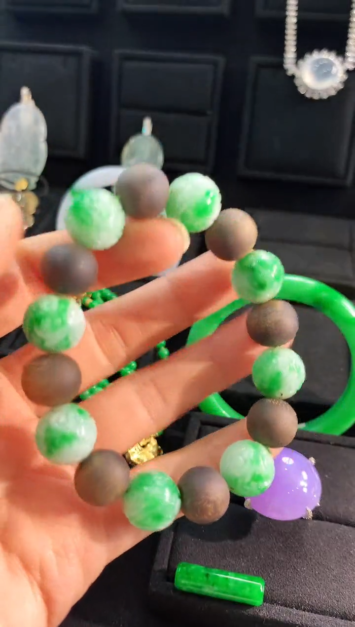 【闪购商品】翡翠手串未镶嵌手串