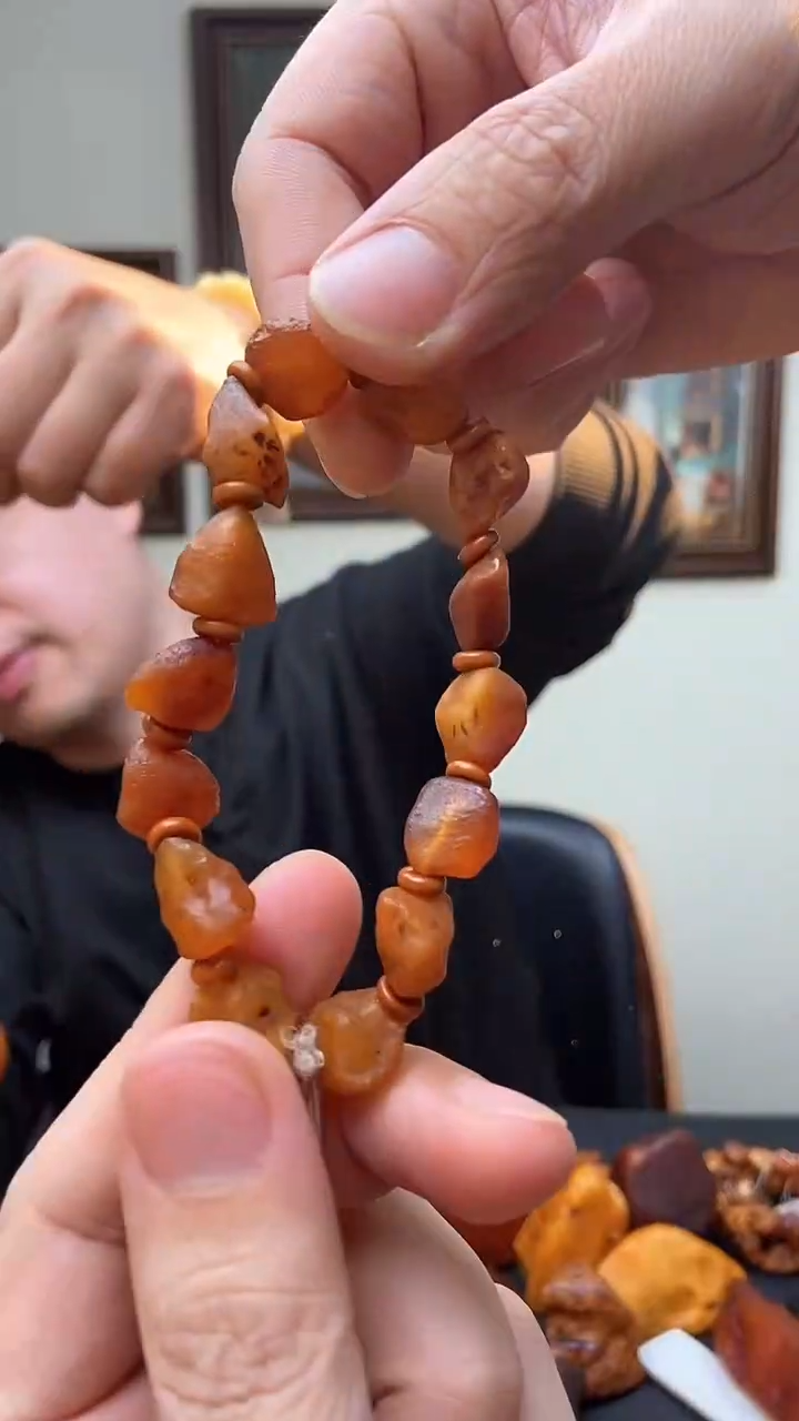 【闪购商品】琥珀手串未镶嵌手串
