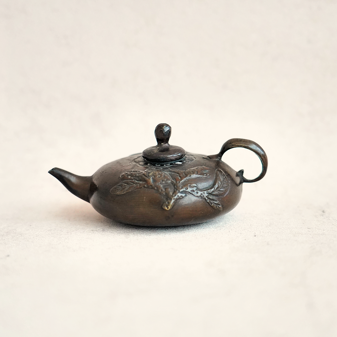 文华开物第76期拍品 3 清代 铜制荷花水滴