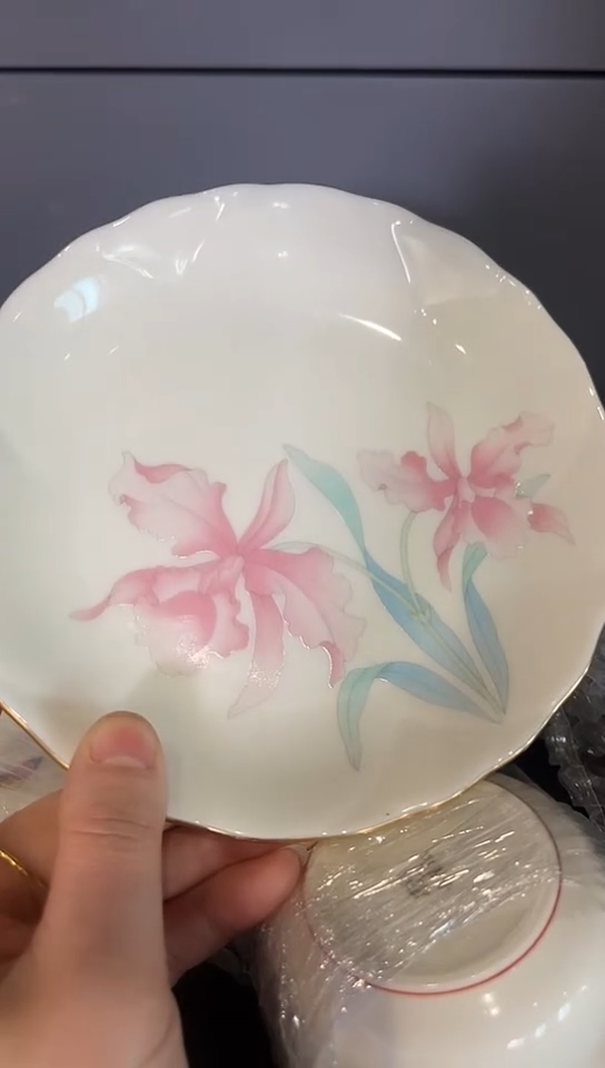 【闪购商品】中古回流瓷器谨慎参拍