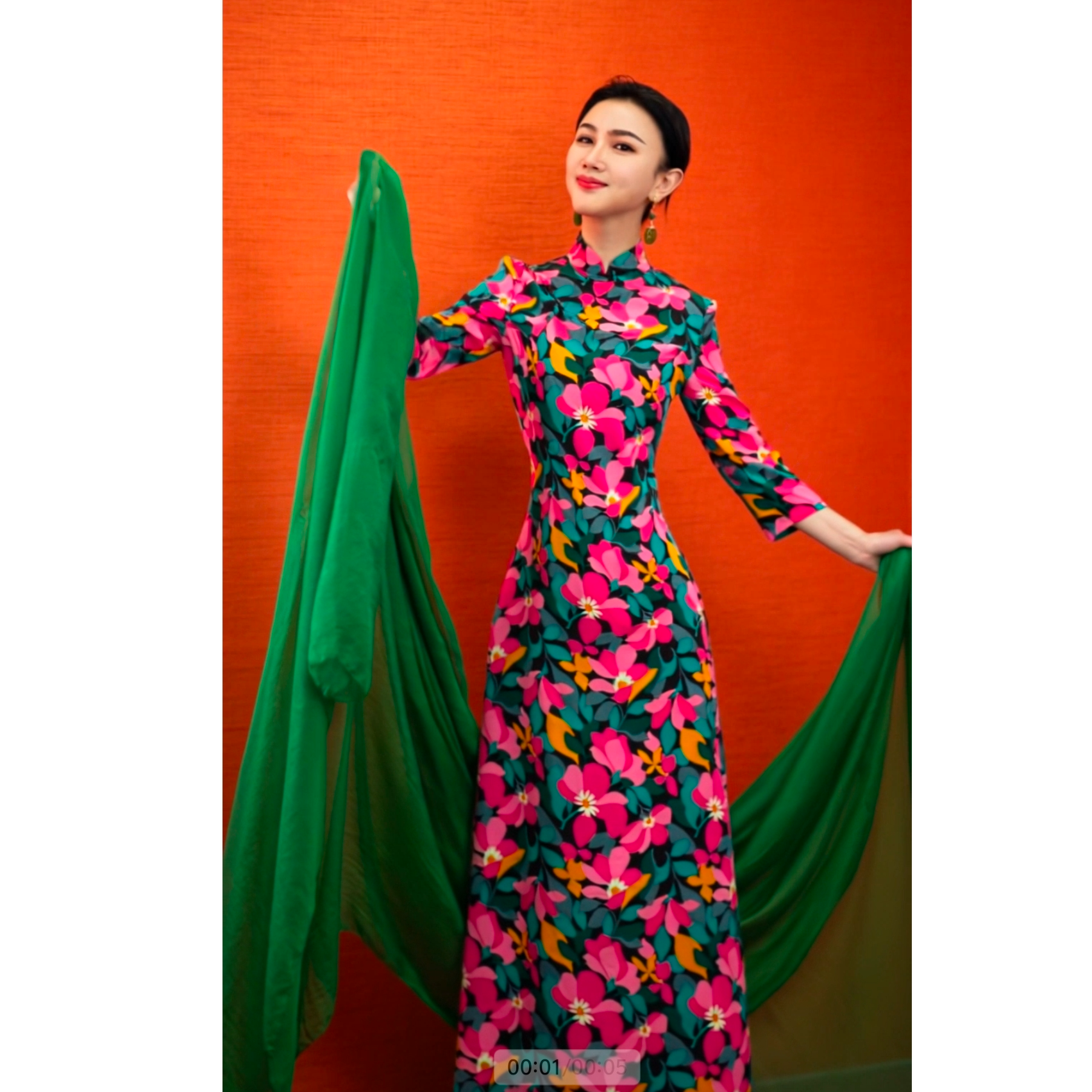 太阳花微弹显瘦气质款春夏秋长款中国风中式修身时尚长袖连衣裙