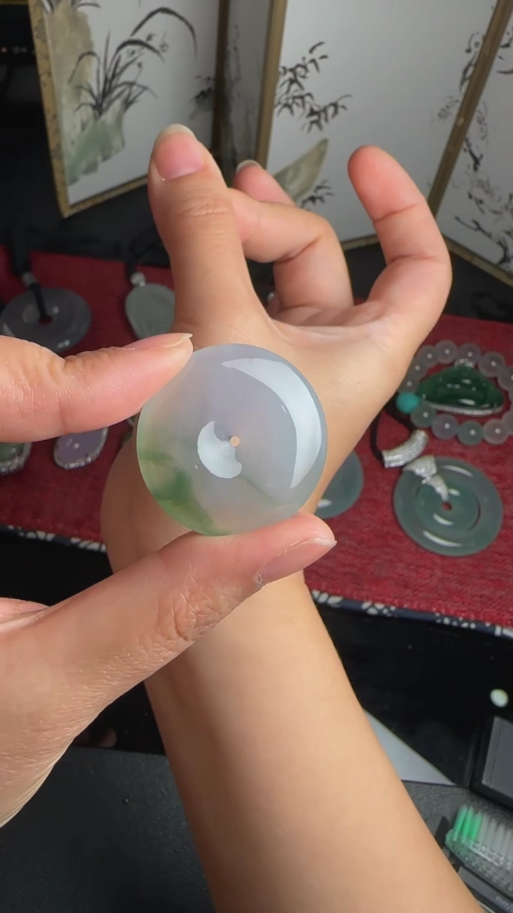 【闪购商品】翡翠颈饰未镶嵌WY0225029