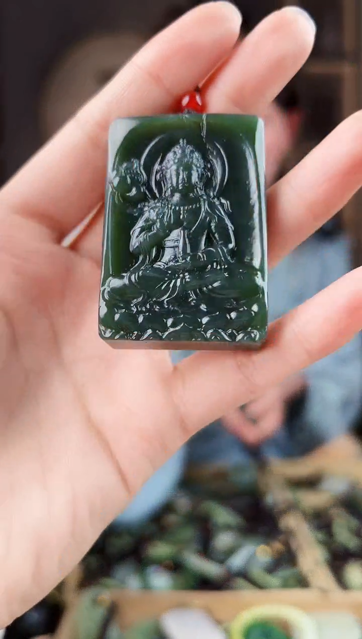 颈饰未镶嵌和田玉拍一发一，多样性发货