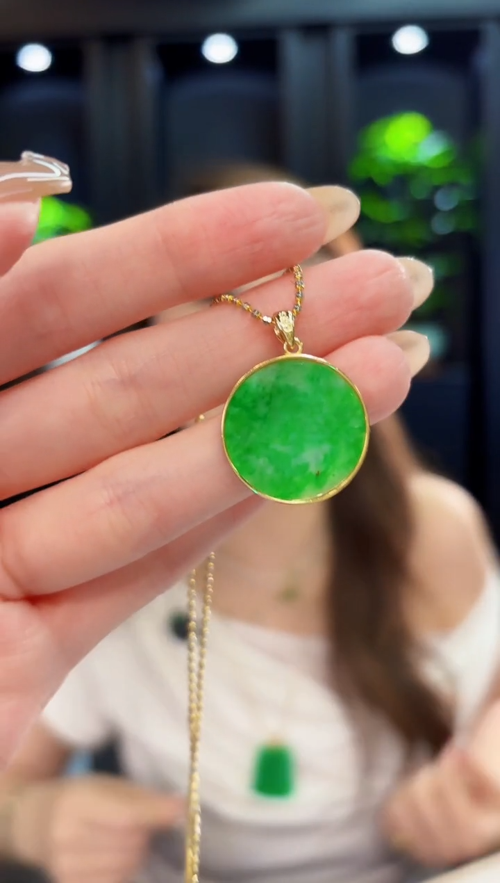 翡翠未镶嵌吊坠(不含链)缅料A货/多样性发货/一件