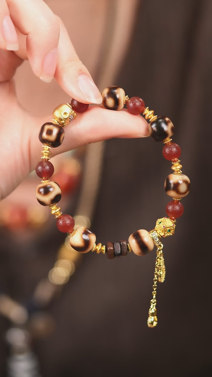 玛瑙/玉髓（覆膜）颈饰未镶嵌传世珠宝-多样性发其一