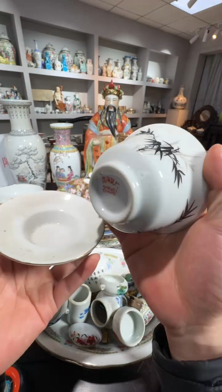 碗567时期景德镇陶瓷盖碗