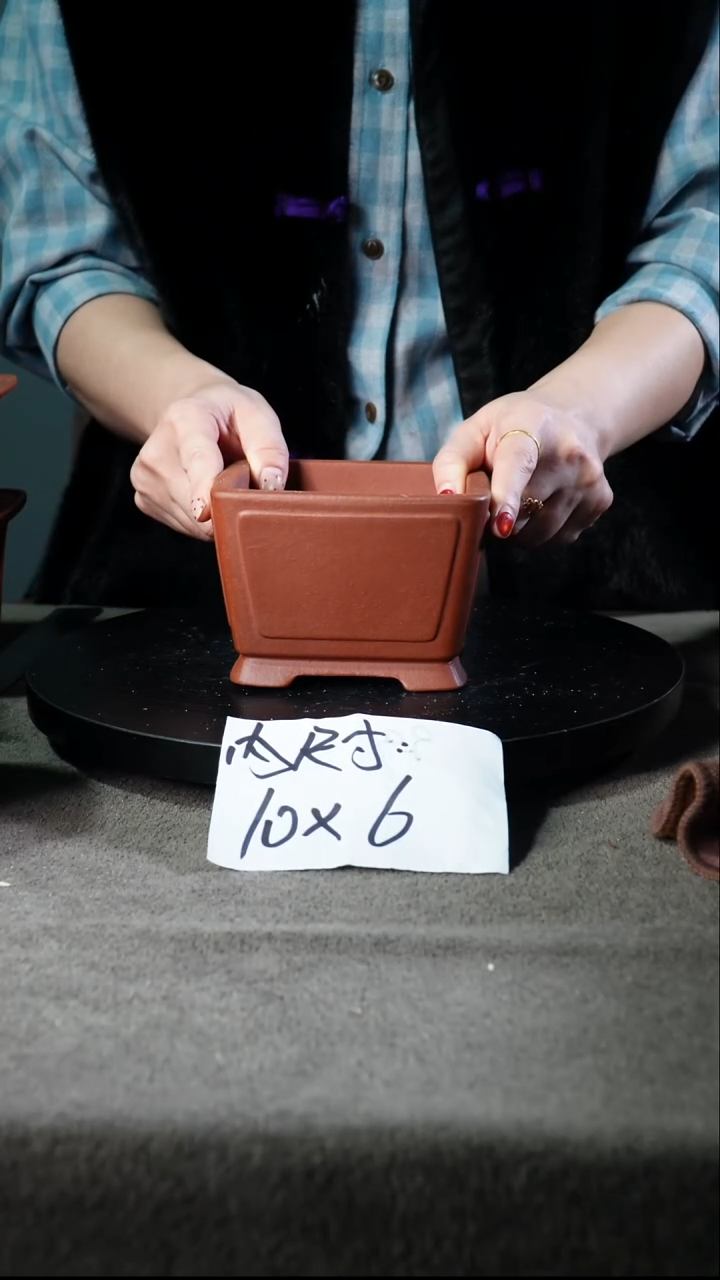 宜兴紫砂小小花盆