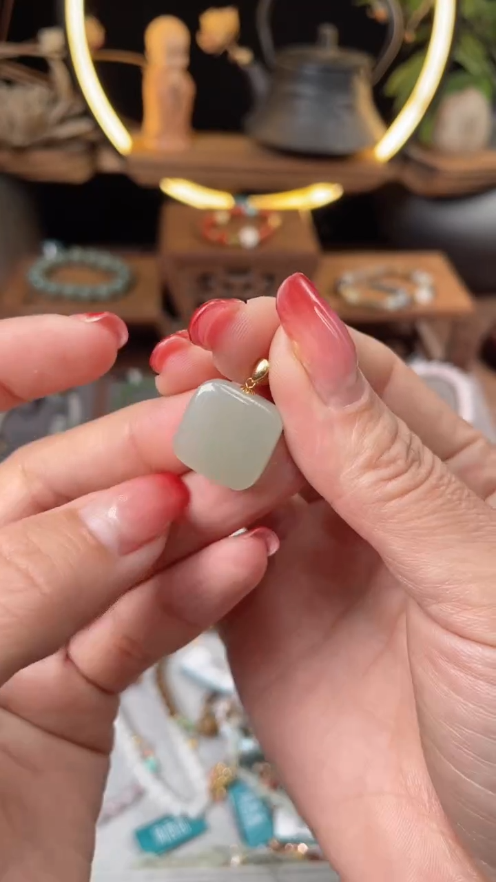 【闪购商品】和田玉手饰未镶嵌@@A921D016006