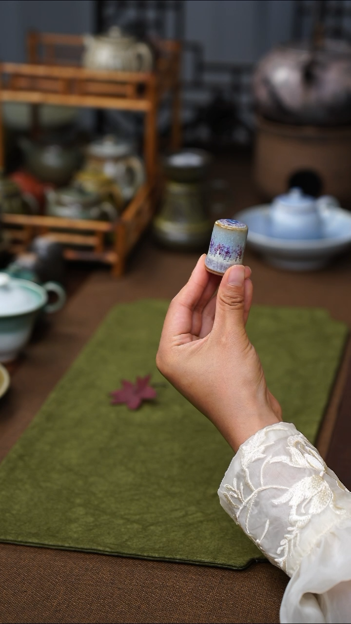 广达窑  姹紫嫣红盖置