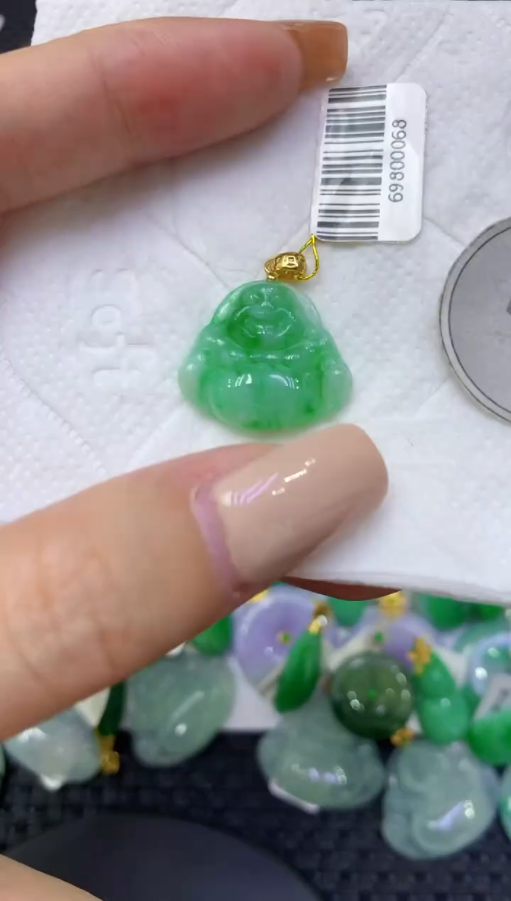 颈饰未镶嵌翡翠天然缅甸翡翠A货