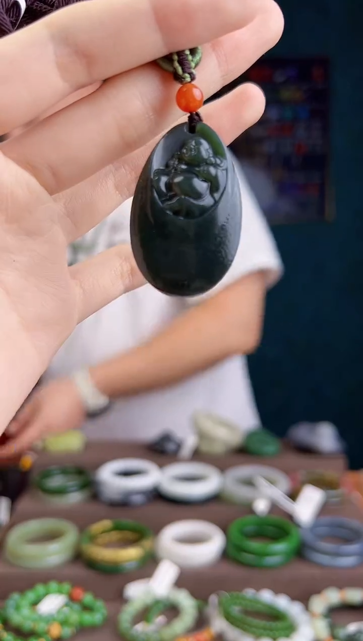 和田玉未镶嵌颈饰多样性发货 拍一单发一个