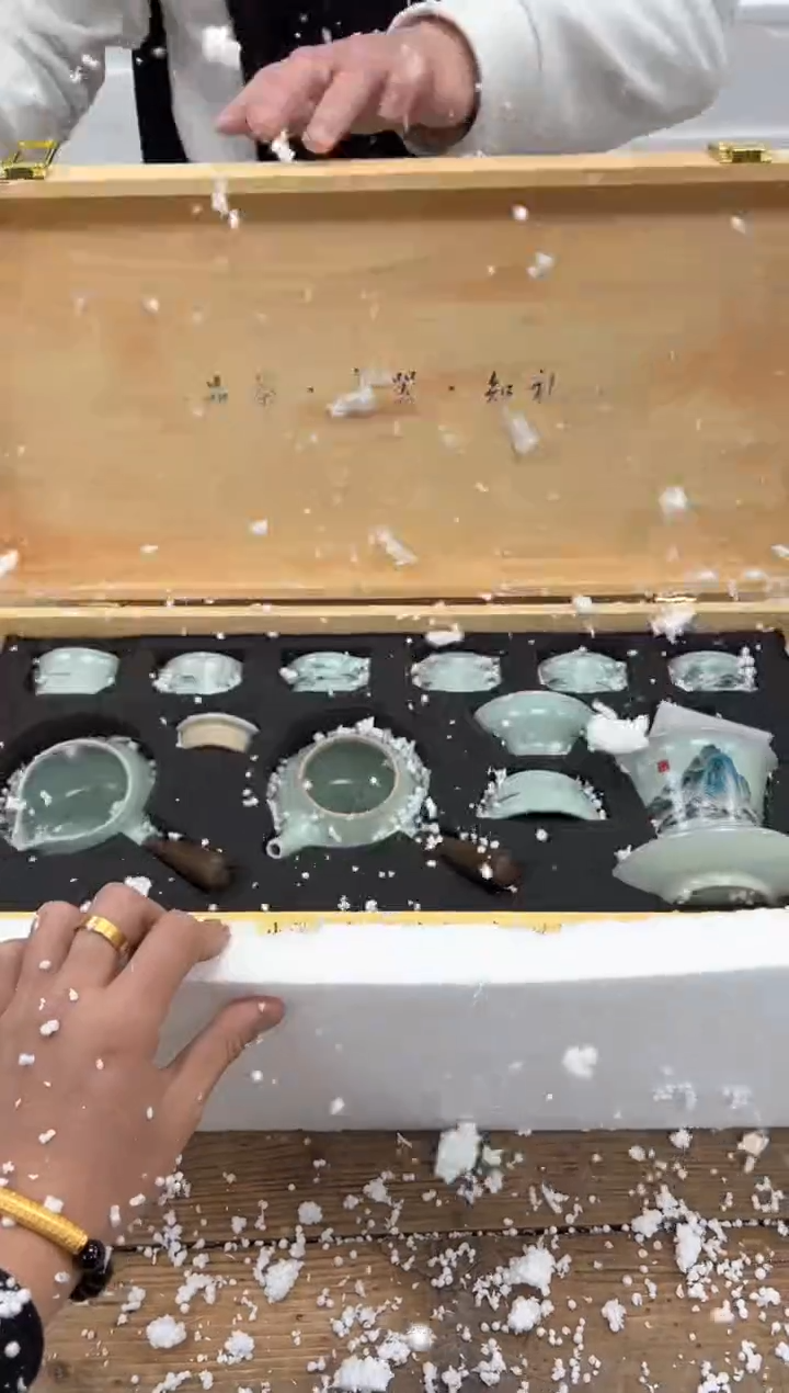 【闪购商品】瓷片乘风茶器商品链接@@