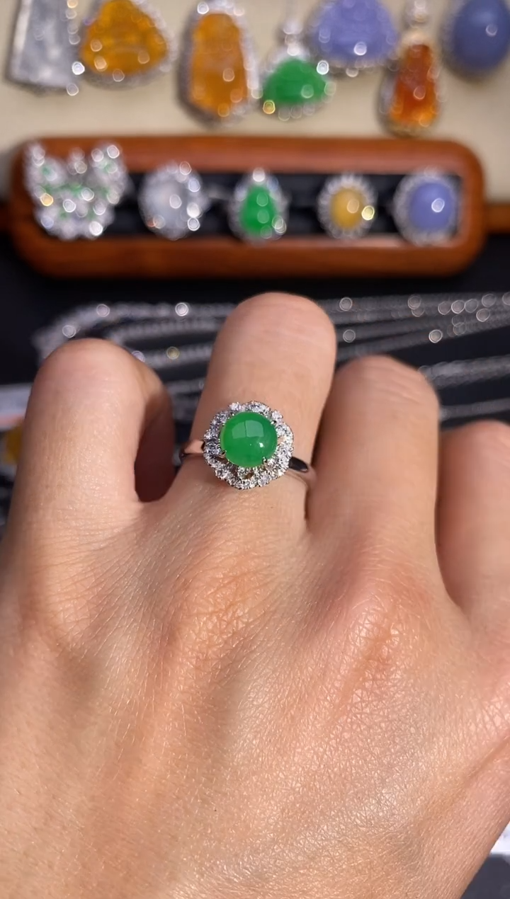 【闪购商品】翡翠戒指18K金镶嵌戒指