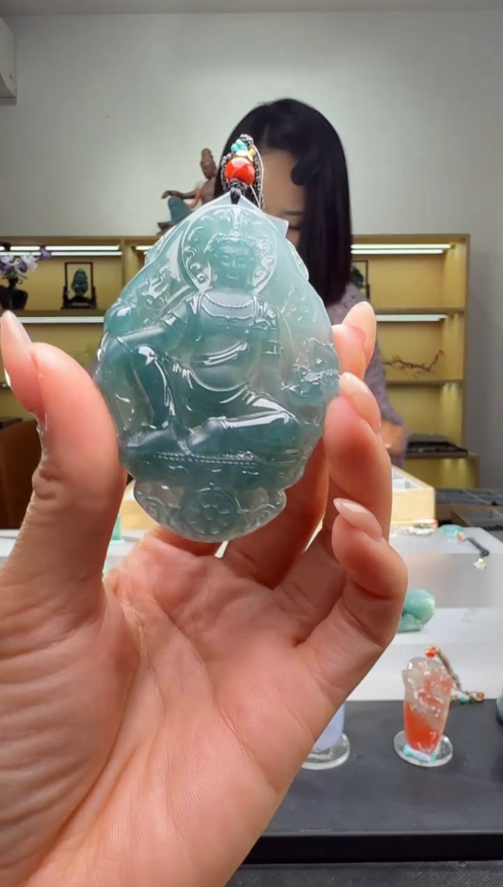 吊坠(不含链)未镶嵌翡翠观音
