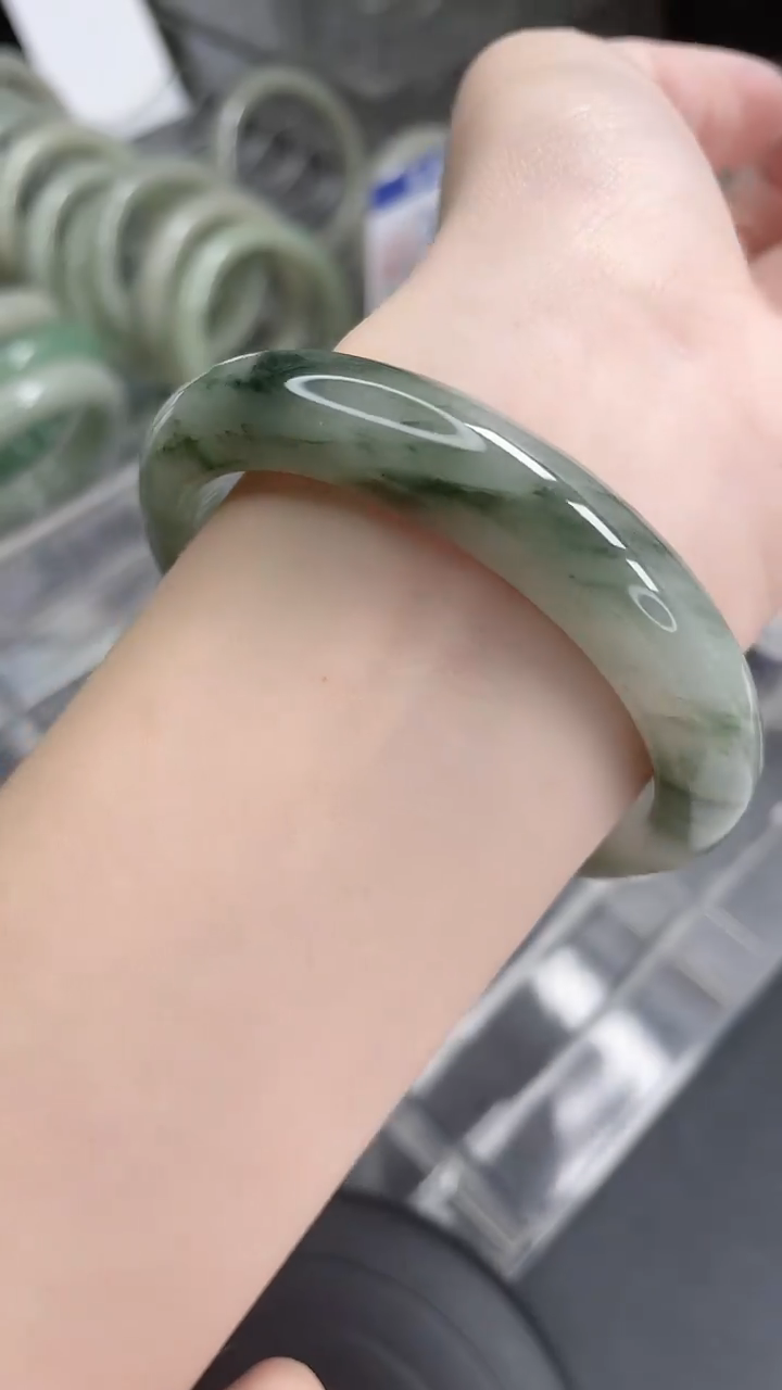 未镶嵌手镯石英质玉81-58/