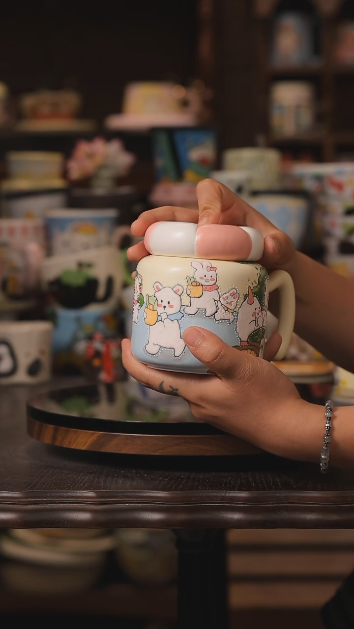 摆件景德镇釉下彩绘设计师款式陶瓷