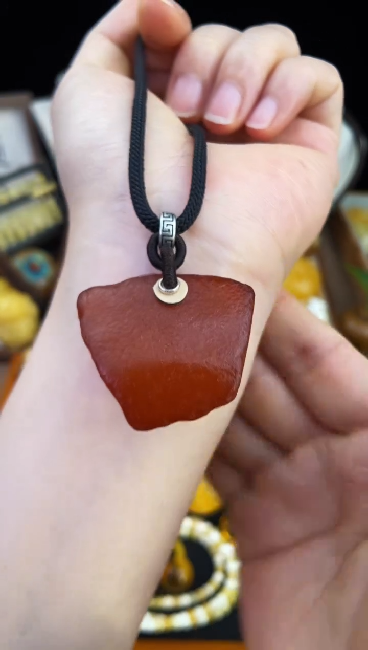 琥珀未镶嵌珠宝奇石柒月