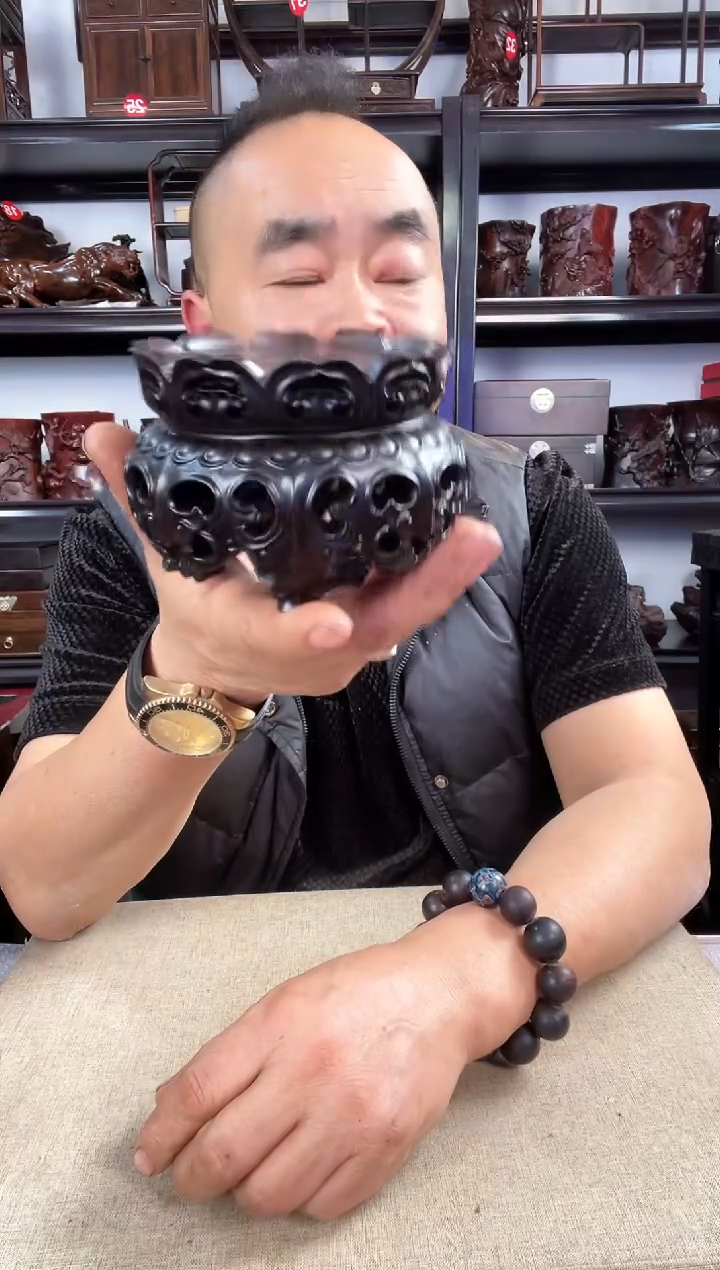 木老李红木工艺品新莲
