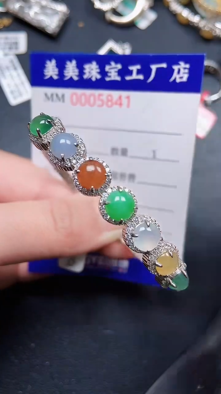 颈饰银S925镶嵌翡翠5841