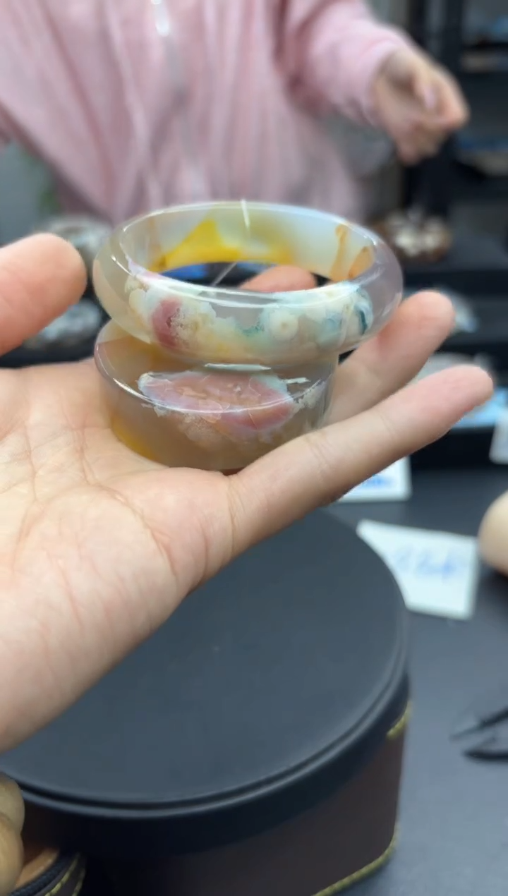 【闪购商品】石英质玉手镯未镶嵌C523(58圈赠送镯心)