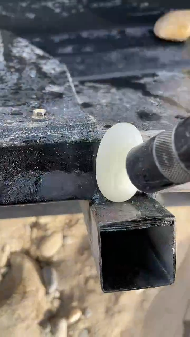 颈饰未镶嵌和田玉（糖玉）0013