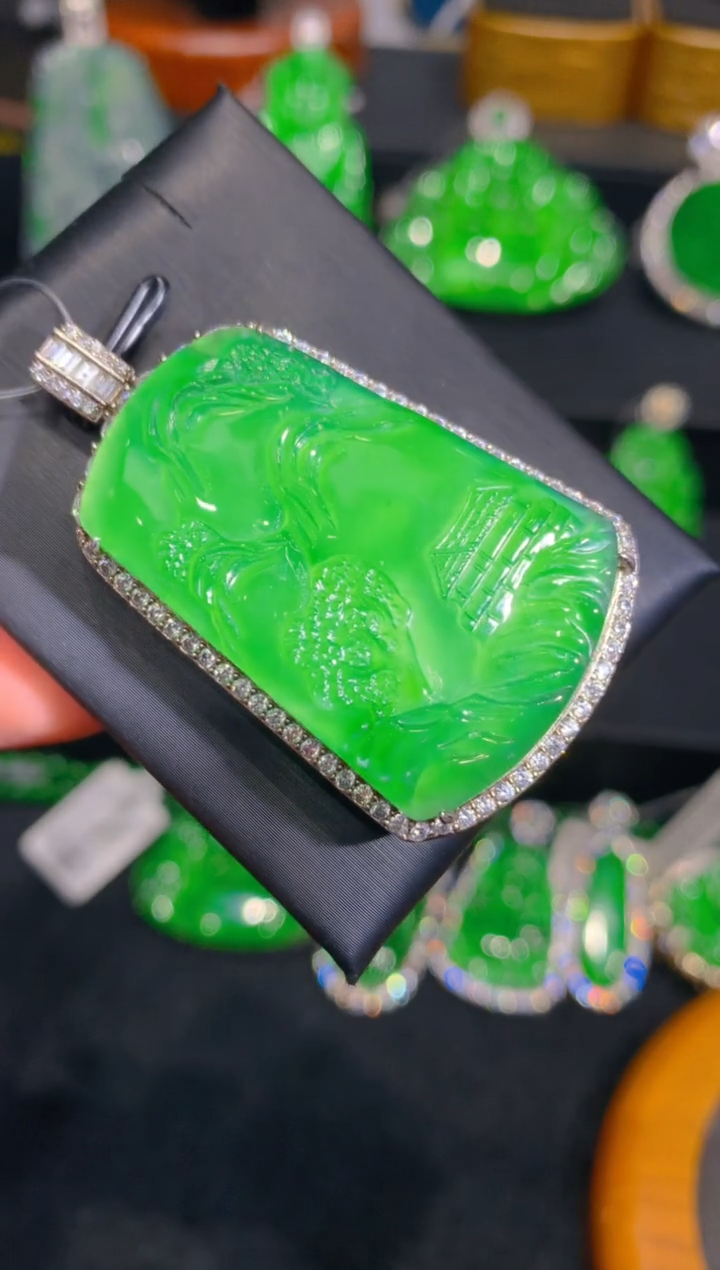 【闪购商品】翡翠颈饰银S925镶嵌一季665