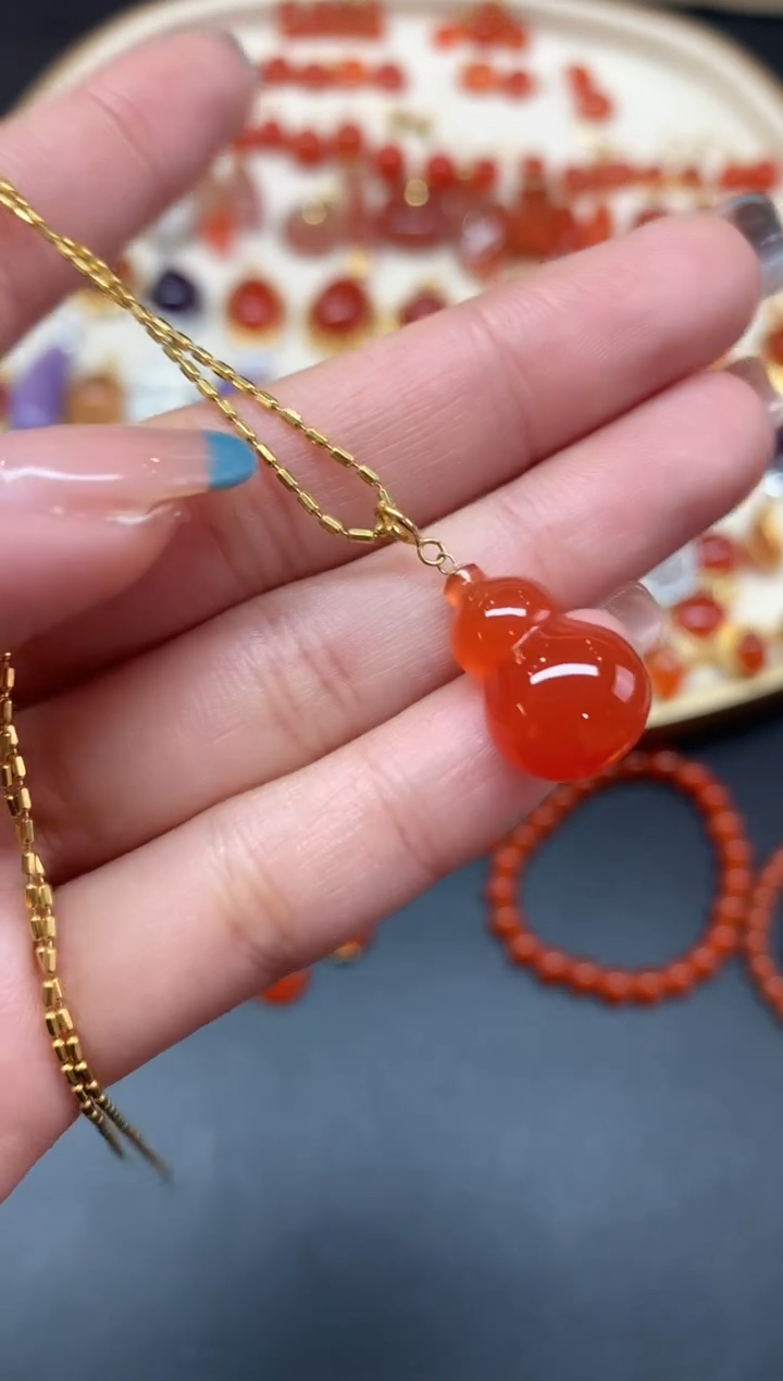 【闪购商品】南红玛瑙吊坠18K金镶嵌吊坠A54|680