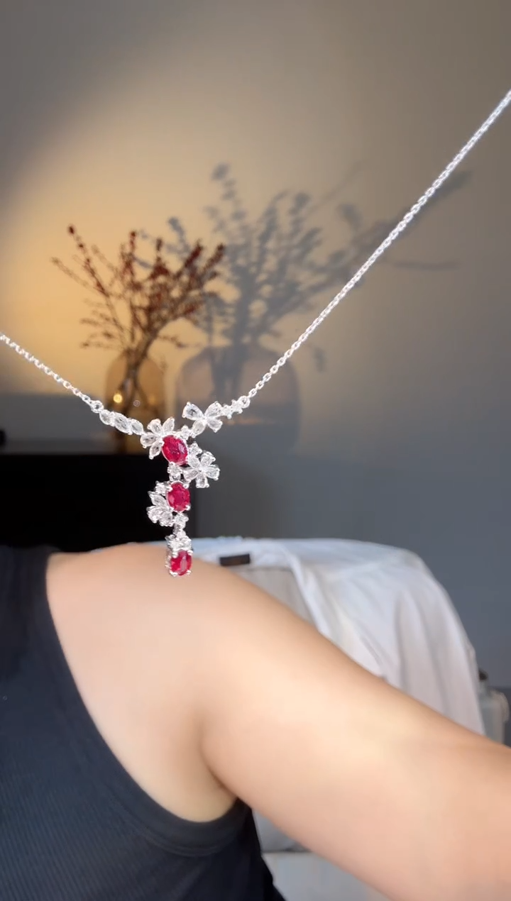 【闪购商品】红宝石颈饰18K金镶嵌红宝石套链