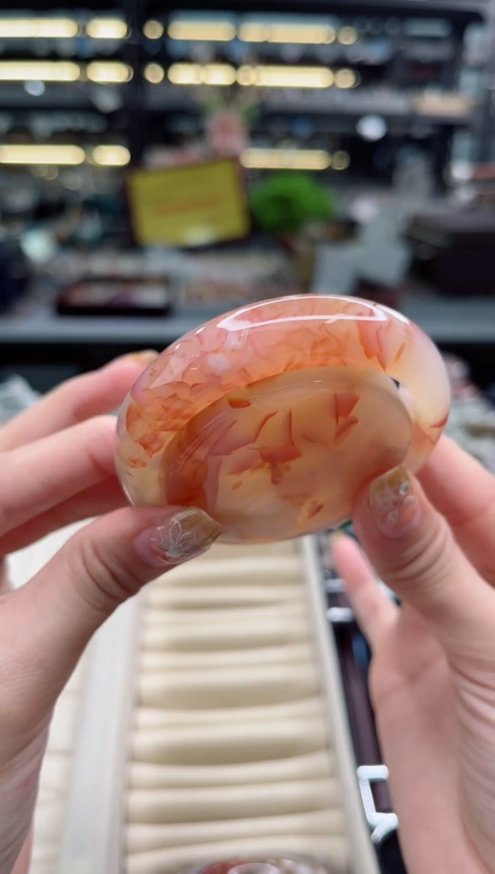 【闪购商品】石英质玉手镯未镶嵌53圈口（赠品镯心）6111699