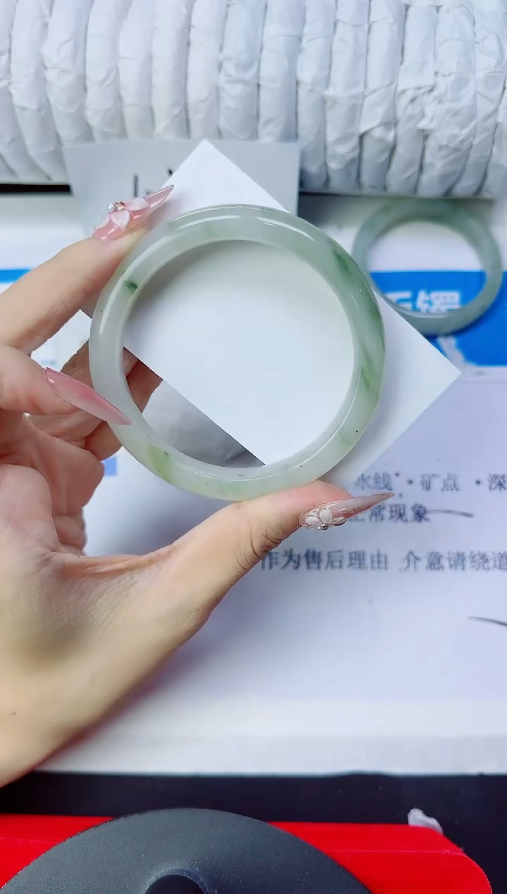石英质玉手镯未镶嵌203/60.