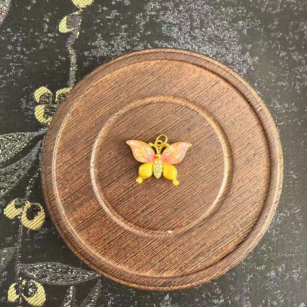 足金999点..钻红色蝴蝶蝴蝶配件  （确收返邮）