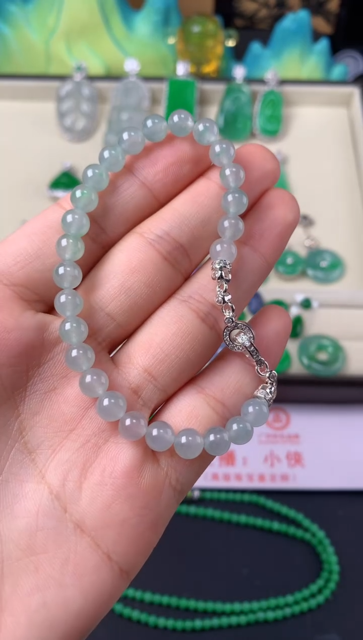 未镶嵌手串翡翠手串