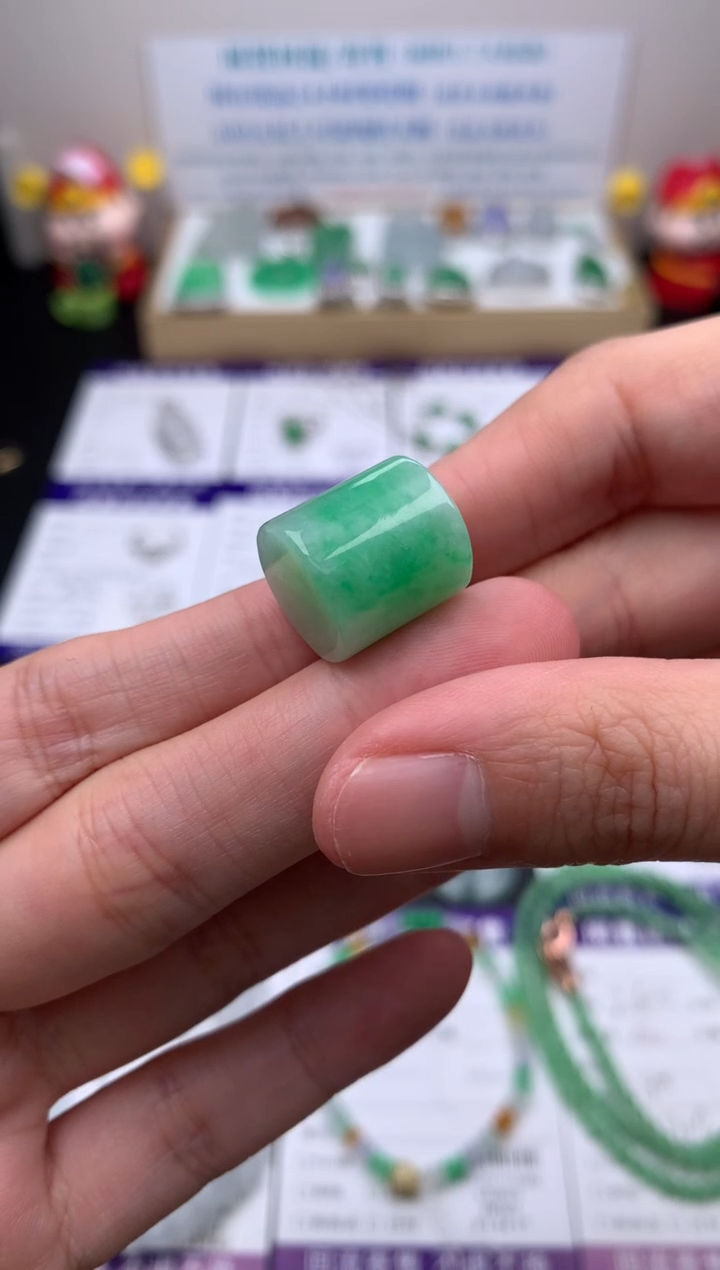 【闪购商品】定制翡翠未镶嵌模式推广期24小时鉴赏期