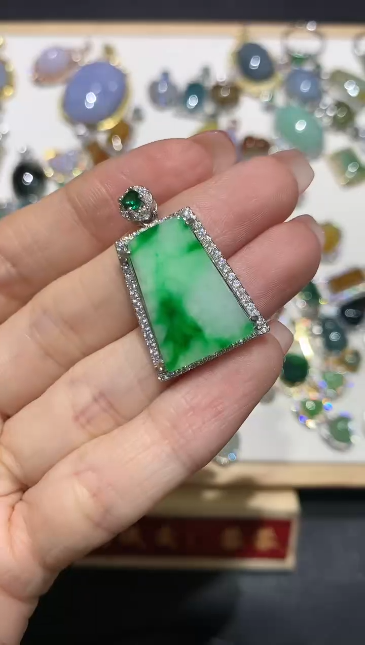 【闪购商品】翡翠吊坠(不含链)银S925镶嵌团购81