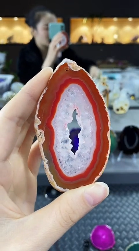 未镶嵌颈饰玛瑙/玉髓白**女玛瑙