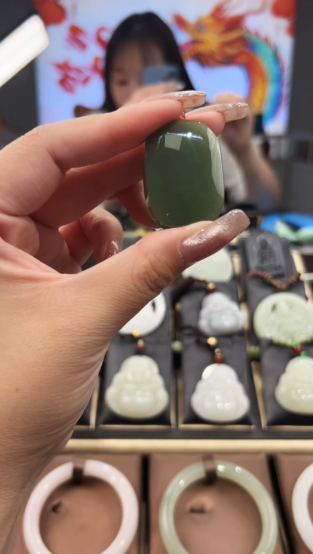 和田玉未镶嵌颈饰吊坠