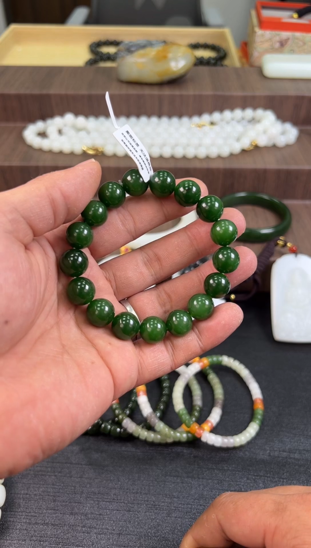 未镶嵌戒指和田玉（碧玉）和田玉