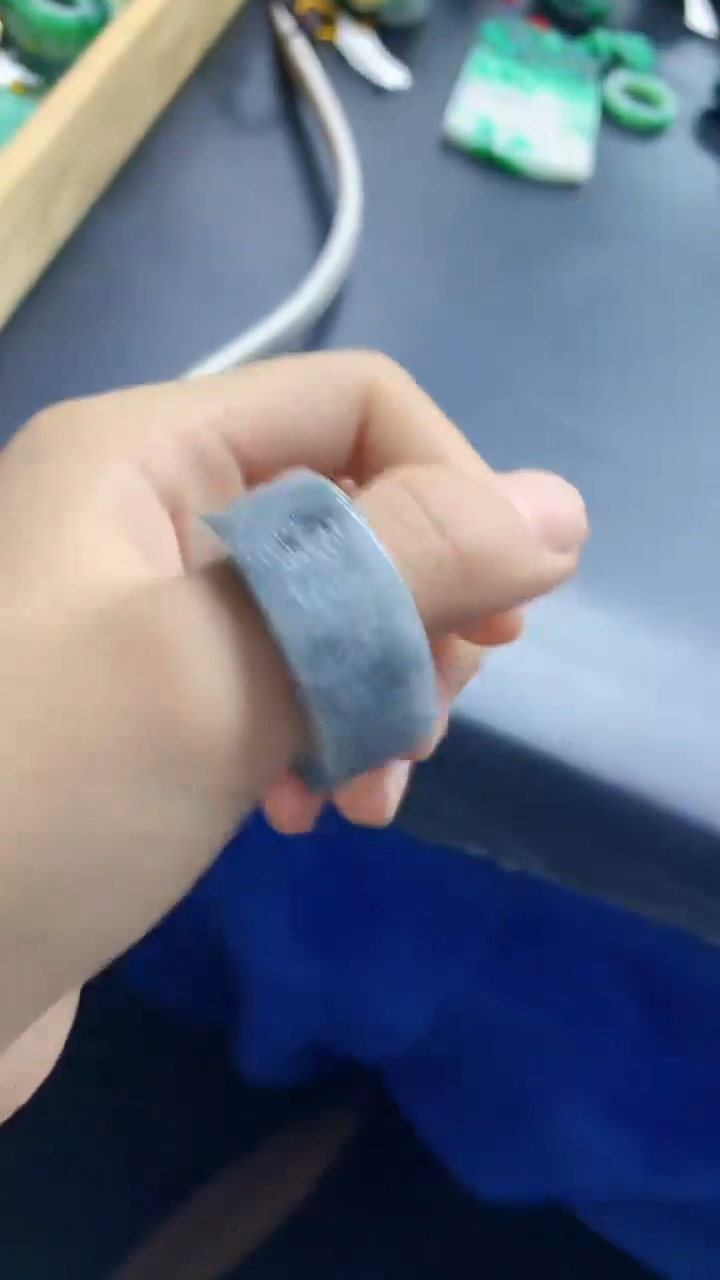 颈饰未镶嵌翡翠天然缅甸a货翡翠