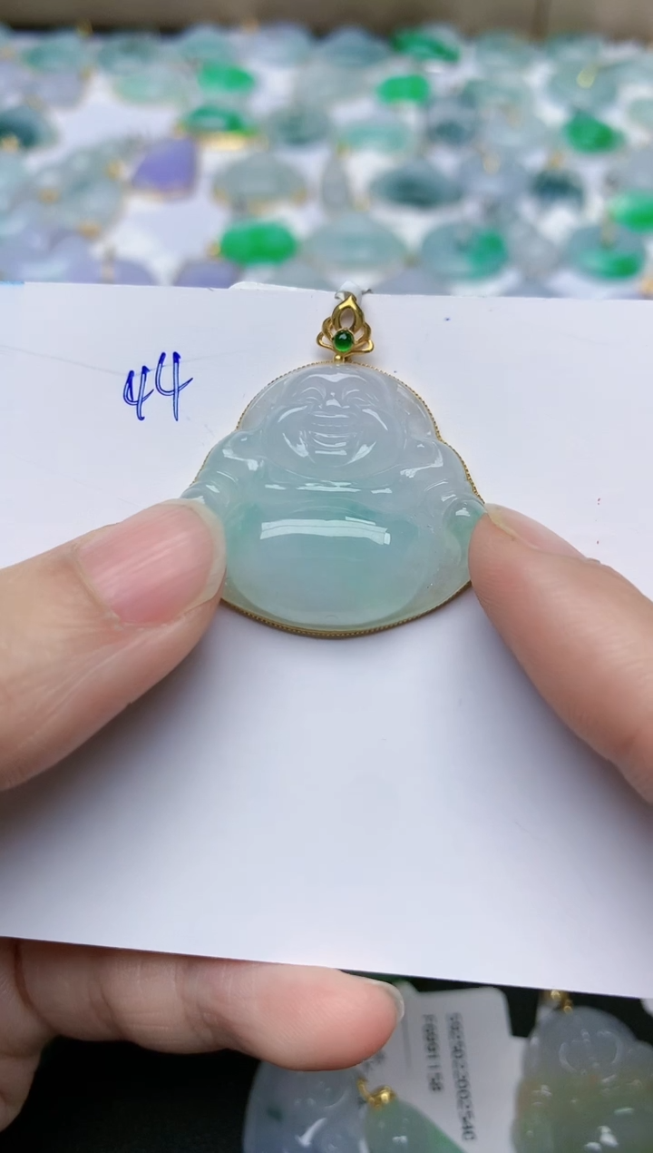 【闪购商品】翡翠颈饰18K金镶嵌天然翡翠A货    