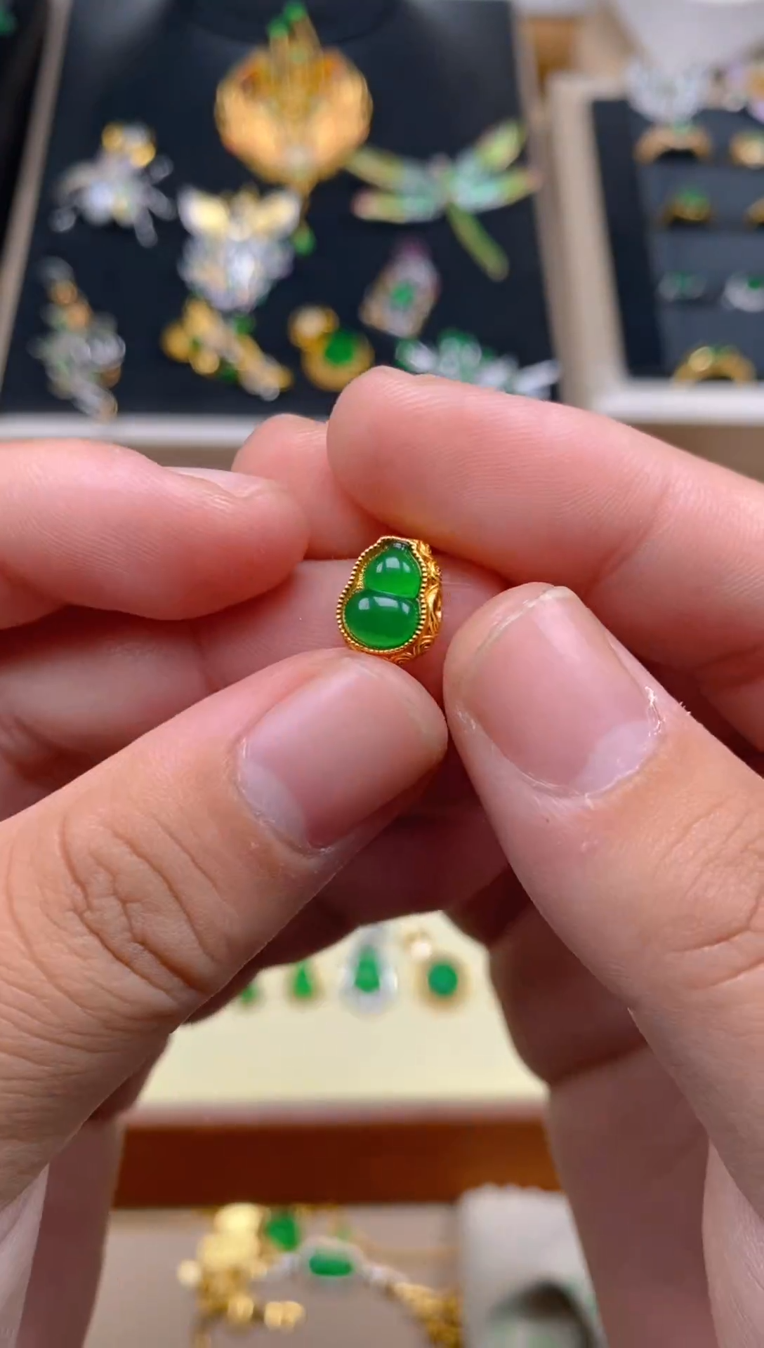 【闪购商品】翡翠吊坠(不含链)银S925镶嵌葫芦