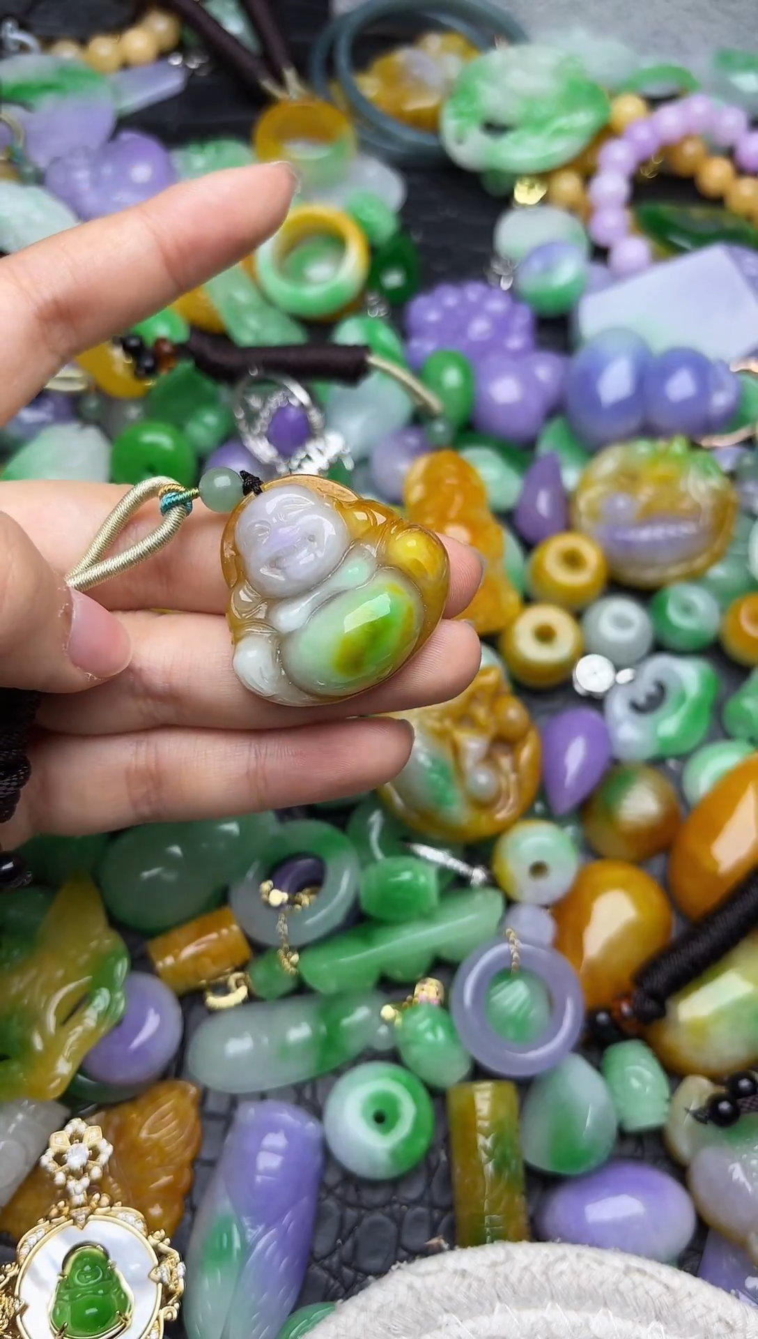 颈饰未镶嵌翡翠缅甸翡翠吊坠