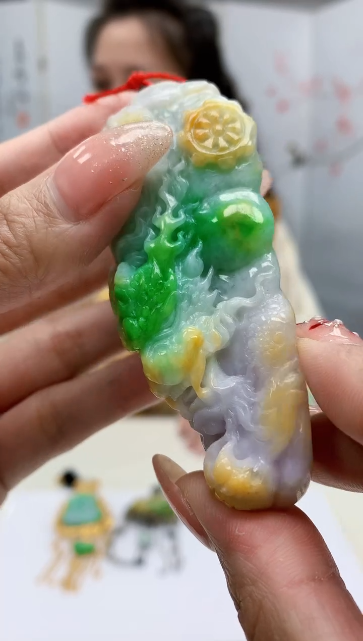 【闪购商品】定制翡翠未镶嵌4989mm-毛货挂件