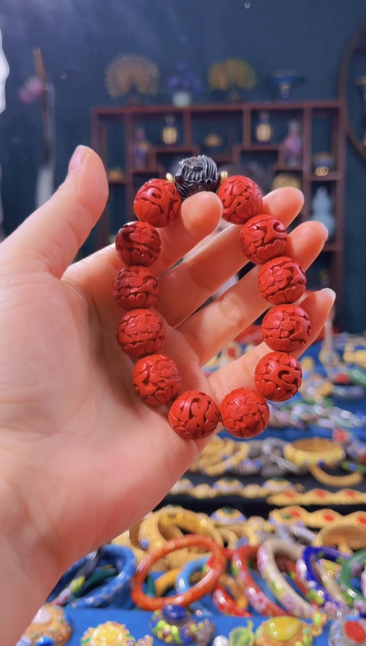 【闪购商品】雕漆手串花卉精品