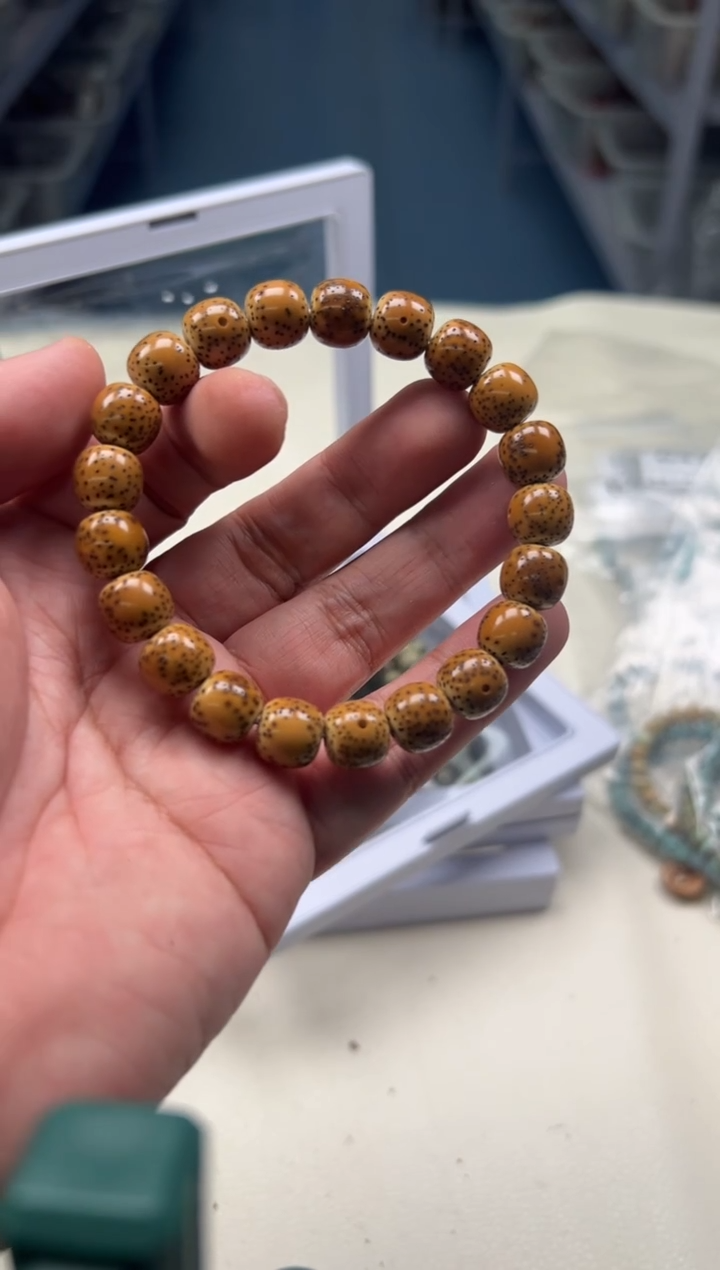 吊坠星月菩提龙*鱼单圈手串6599