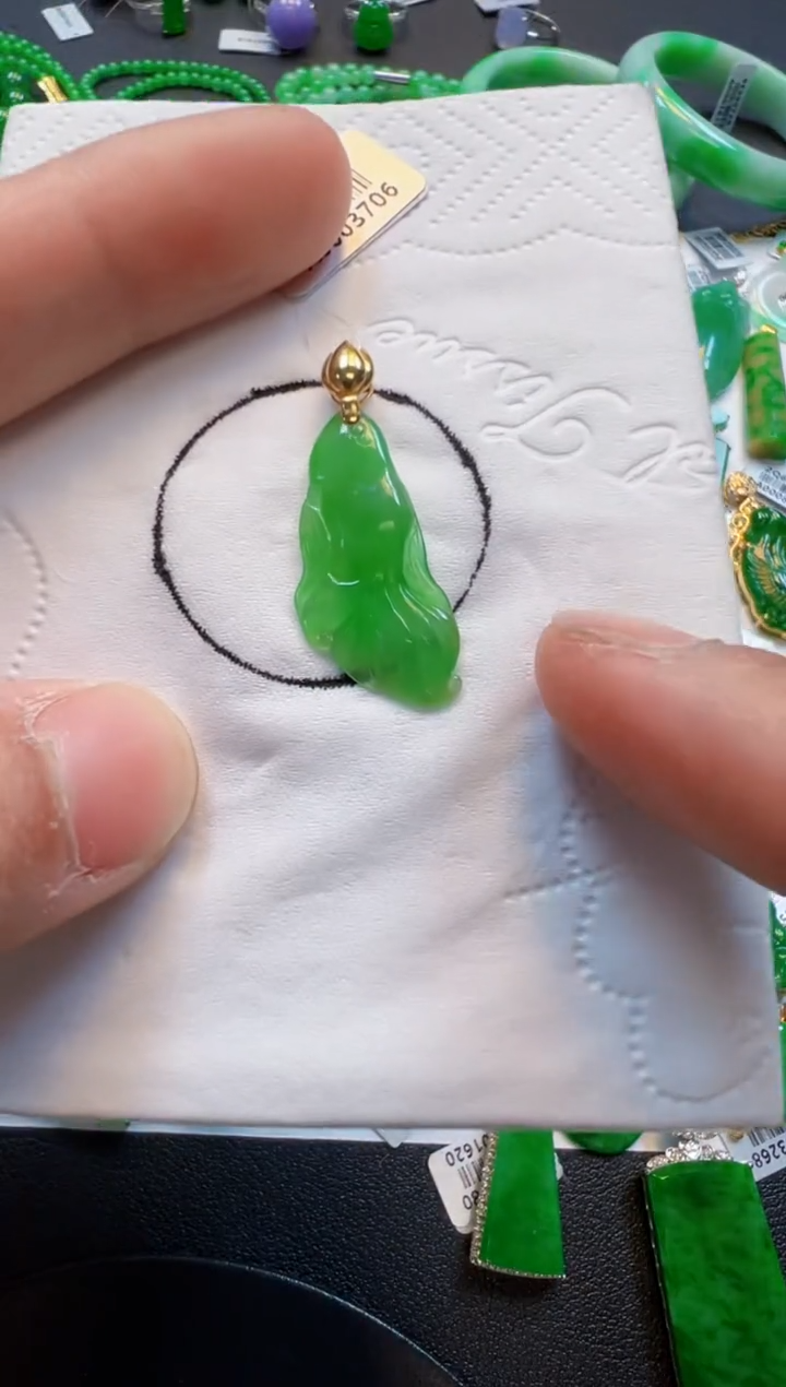 【闪购商品】定制翡翠18K金镶嵌580元