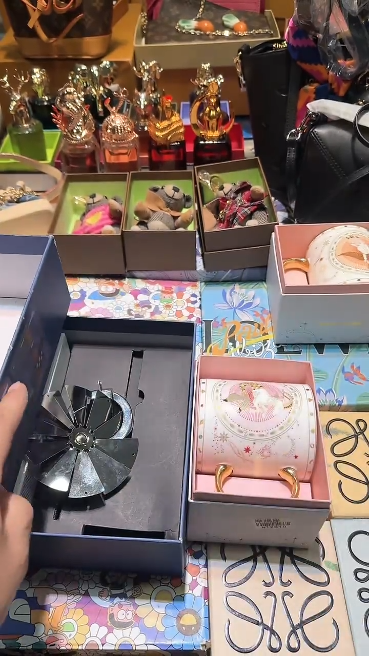 【闪购商品】瓷片换类目孤品单品一件不留走马 蓝盒